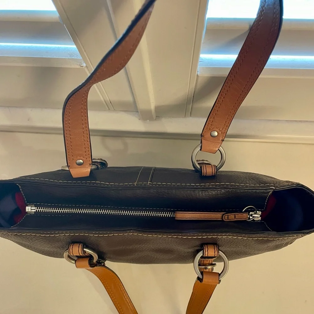 Coach Chelsea EUC Shoulder Tote Bag - Picture 3 of 12